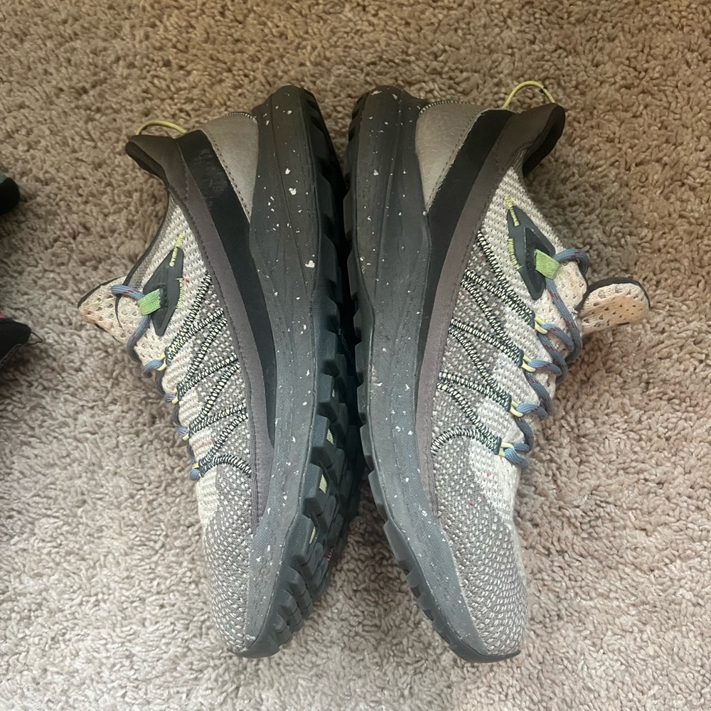 Women’s Merrell  Bravada 2 Hiking Shoe 10.5 WATERPROOF - Picture 3 of 8